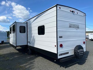 2026 Coachmen Northern Spirit DLX SBT5300QB-53 in Terrace, British Columbia - 3 - w320h240px