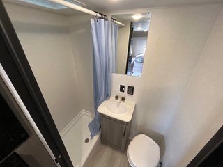 2025 Keystone 175BH Hideout in Terrace, British Columbia - 6 - w320h240px