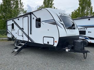 2019 Keystone SUNSET TRAIL SS222RB in Terrace, British Columbia - 2 - w320h240px