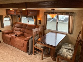 2012 NORTHWOOD ARCTIC FOX 29L in Terrace, British Columbia - 6 - w320h240px