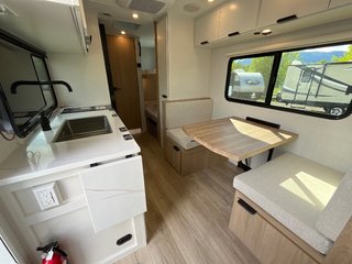 2026 Winnebago MICRO MINNIE 1800BH in Terrace, British Columbia - 6 - w320h240px