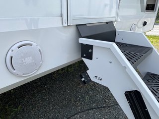 2026 Winnebago THRIVE 22MBH in Terrace, British Columbia - 5 - w320h240px