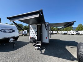 2025 Coachmen Compact 160BH in Terrace, British Columbia - 6 - w320h240px