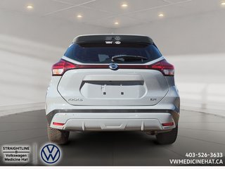 2021 Nissan KICKS SR