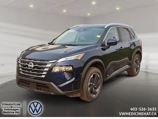 2025 Nissan Rogue SV Moonroof