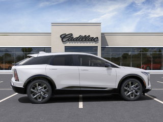 2025 Cadillac OPTIQ Luxury 2 in Brantford, Ontario - 5 - w320h240px