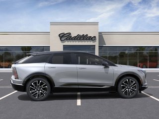 2026 Cadillac OPTIQ Premium Sport in Brantford, Ontario - 5 - w320h240px