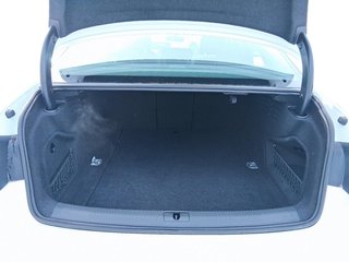 2024 Audi A4 45 2.0T Komfort quattro 7sp S Tronic in Stratford, Ontario - 6 - w320h240px