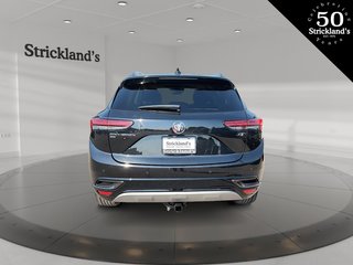 2022 Buick ENVISION Essence AWD in Stratford, Ontario - 3 - w320h240px