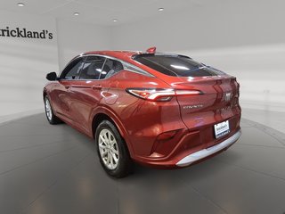 2024 Buick Envista FWD Avenir in Stratford, Ontario - 4 - w320h240px