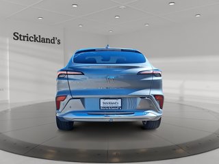 2025 Buick Envista FWD 4dr Avenir in Stratford, Ontario - 3 - w320h240px