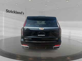2024 Cadillac Escalade 4WD Luxury in Stratford, Ontario - 3 - w320h240px