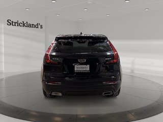 2021 Cadillac XT4 Luxury FWD in Stratford, Ontario - 3 - w320h240px