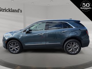 2019  XT5 AWD Luxury in Stratford, Ontario - 5 - w320h240px