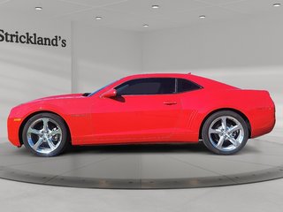 2013 Chevrolet Camaro 2LT Coupe in Stratford, Ontario - 5 - w320h240px
