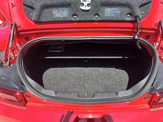 2015 Chevrolet Camaro Convertible 2LT in Stratford, Ontario - 6 - w320h240px
