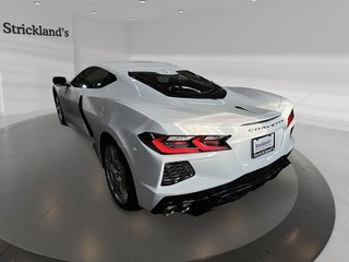 2025 Chevrolet Corvette Stingray Coupe 1LT in Stratford, Ontario - 4 - w320h240px