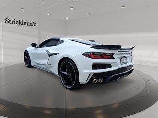 2025 Chevrolet Corvette E-Ray Coupe 2LZ in Stratford, Ontario - 4 - w320h240px