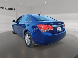 2013 Chevrolet Cruze LT Turbo in Stratford, Ontario - 4 - w320h240px