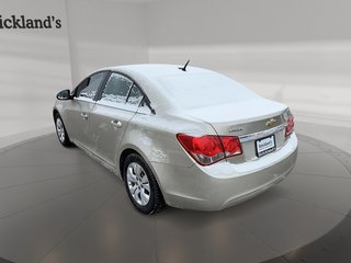 2014 Chevrolet Cruze 1LS in Stratford, Ontario - 4 - w320h240px