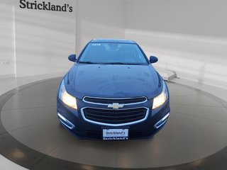 2016 Chevrolet Cruze Limited LT Turbo in Stratford, Ontario - 2 - w320h240px