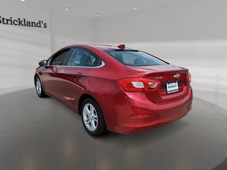 2017 Chevrolet Cruze LT - 6AT in Stratford, Ontario - 4 - w320h240px