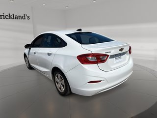 2017 Chevrolet Cruze LS - 6AT in Stratford, Ontario - 4 - w320h240px