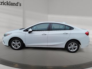 2018 Chevrolet Cruze LT - 6AT Diesel in Stratford, Ontario - 5 - w320h240px