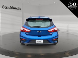 2019  Cruze Hatchback LT - 6AT in Stratford, Ontario - 3 - w320h240px