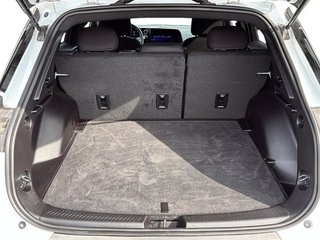 2025 Chevrolet Equinox EV 4dr LT in Stratford, Ontario - 6 - w320h240px