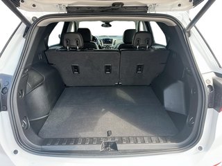 2020 Chevrolet Equinox AWD LT 2.0T in Stratford, Ontario - 6 - w320h240px