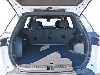 2026 Chevrolet Equinox AWD LT in Stratford, Ontario - 6 - w320h240px