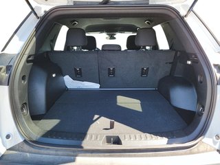 2026 Chevrolet Equinox FWD LT in Stratford, Ontario - 6 - w320h240px