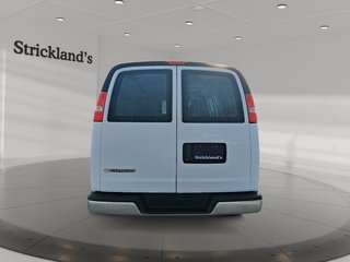 2024 Chevrolet Express Cargo Van 2500 Regular Wheelbase Rear-Wheel Drive in Stratford, Ontario - 3 - w320h240px