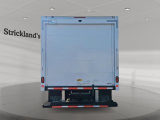 2024 Chevrolet Express Commercial Cutaway 3500 Van 159 in Stratford, Ontario - 3 - w320h240px