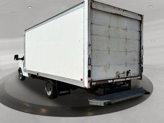 2019 Chevrolet Express Cutaway 4500 177 Wheelbase in Stratford, Ontario - 4 - w320h240px