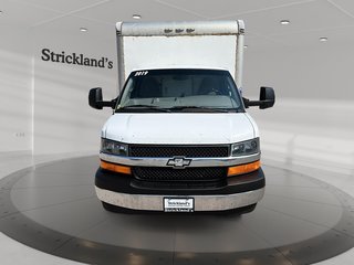 2019 Chevrolet Express Cutaway 4500 177 Wheelbase in Stratford, Ontario - 2 - w320h240px