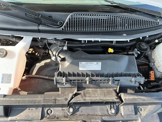 2023 Chevrolet Express Cargo 2500 135 WB 2WD in Stratford, Ontario - 6 - w320h240px