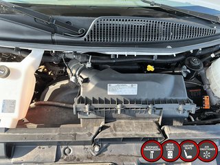 2023 Chevrolet Express Cargo 2500 135 WB 2WD in Stratford, Ontario - 6 - w320h240px
