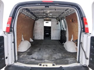 2023 Chevrolet Express Cargo 2500 135 WB 2WD in Stratford, Ontario - 6 - w320h240px