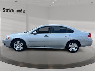 2011 Chevrolet Impala LT Sedan in Stratford, Ontario - 5 - w320h240px