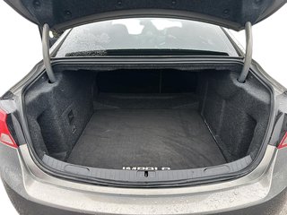 2017 Chevrolet Impala LT in Stratford, Ontario - 6 - w320h240px