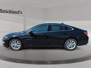 2022 Chevrolet Malibu LT in Stratford, Ontario - 5 - w320h240px