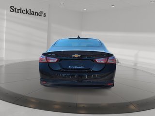 2022 Chevrolet Malibu LT in Stratford, Ontario - 3 - w320h240px