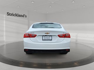 2023 Chevrolet Malibu LT in Stratford, Ontario - 3 - w320h240px