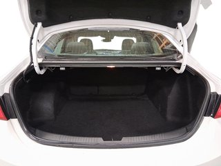 2024 Chevrolet Malibu 1LT in Stratford, Ontario - 6 - w320h240px