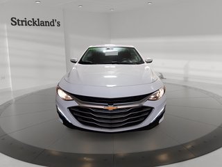 2024 Chevrolet Malibu 1LT in Stratford, Ontario - 2 - w320h240px