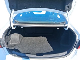 2024 Chevrolet Malibu 1LT in Stratford, Ontario - 6 - w320h240px