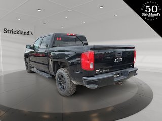 2017  Silverado 1500 Crew 4x4 LTZ / Short Box in Stratford, Ontario - 4 - w320h240px