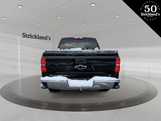 2017  Silverado 1500 Crew 4x4 LT / Short Box in Stratford, Ontario - 3 - w320h240px